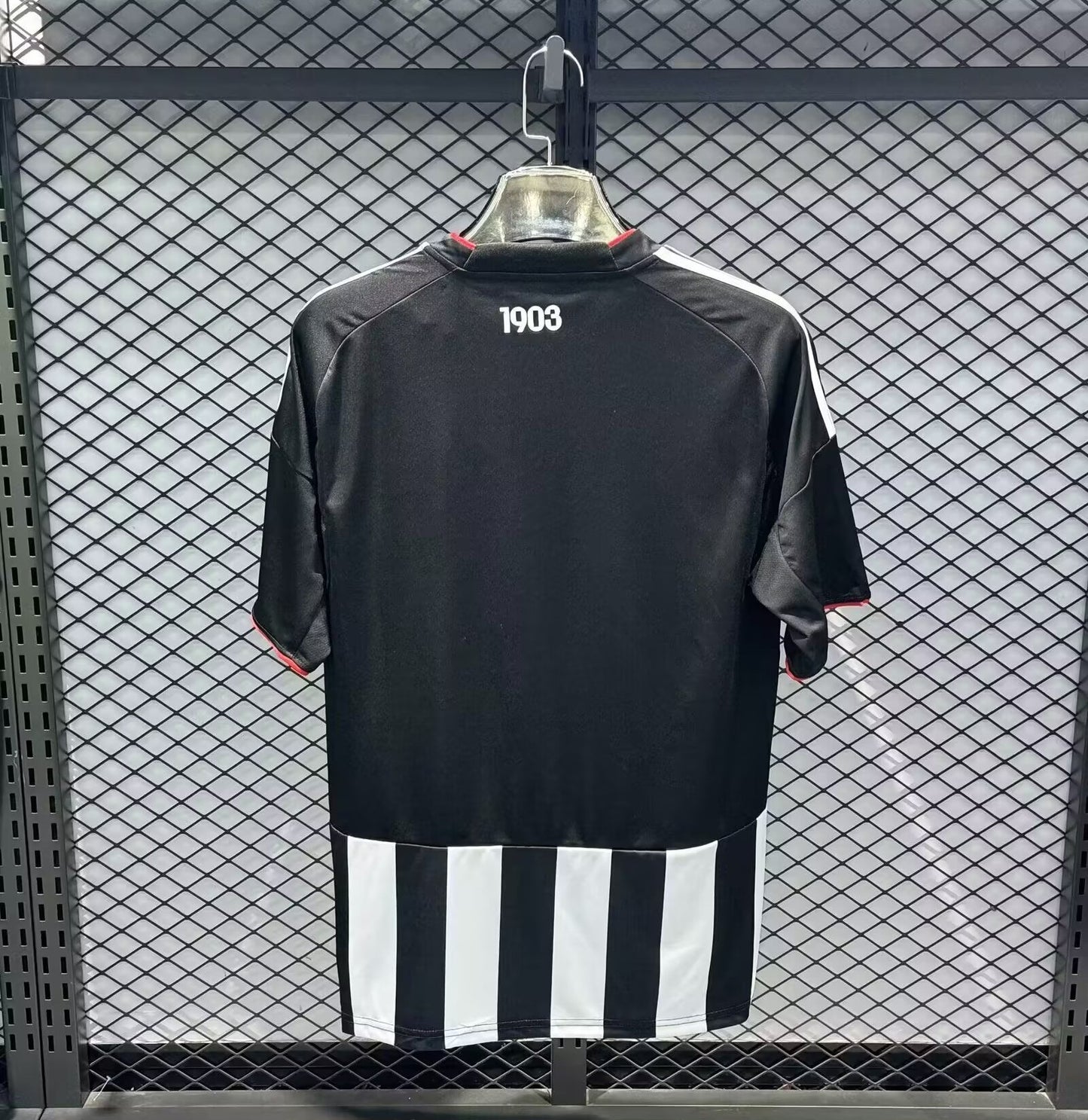 Besiktas Trikot Heim 25/26