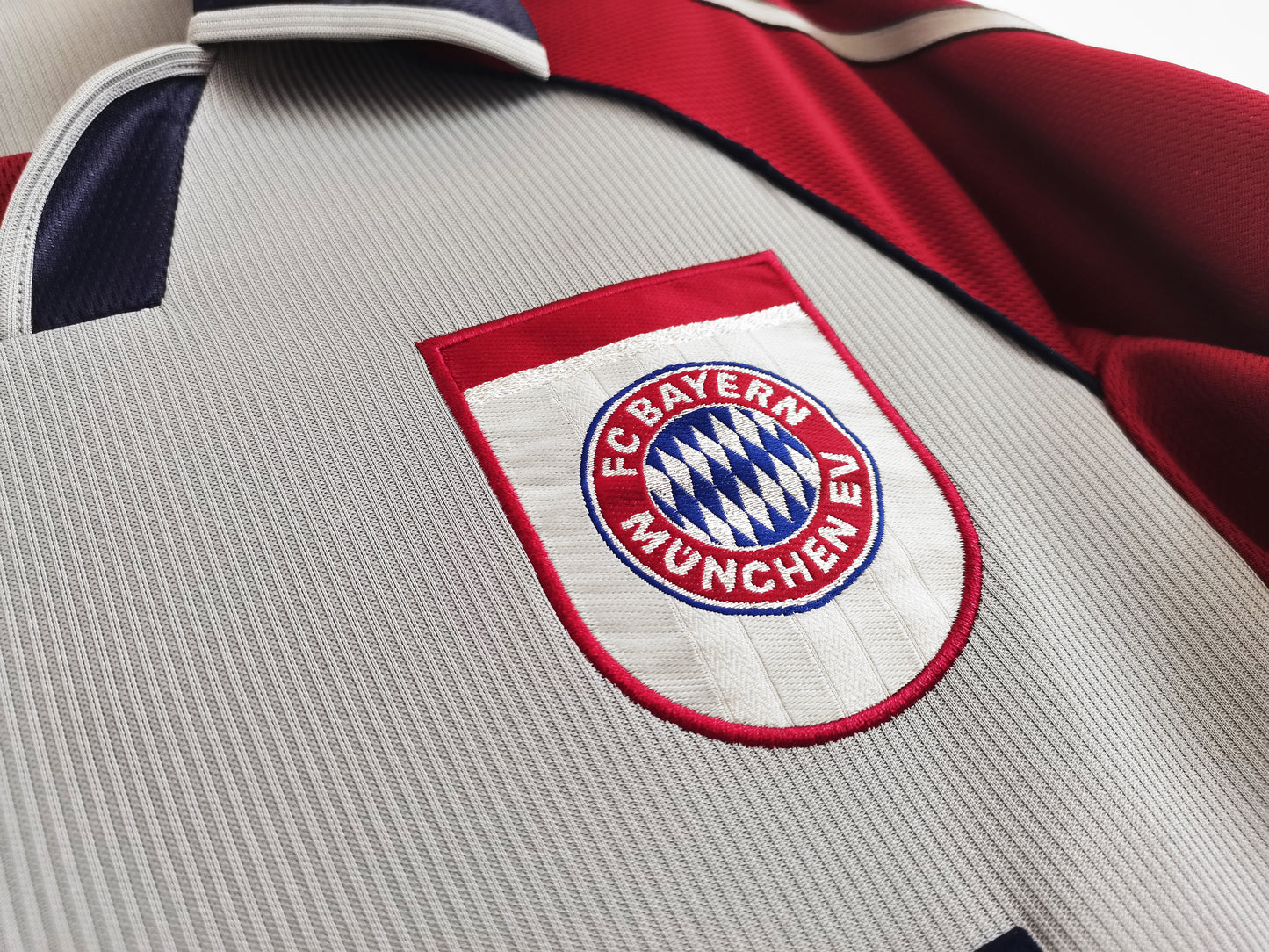 Bayern München Retro Trikot 1998-99